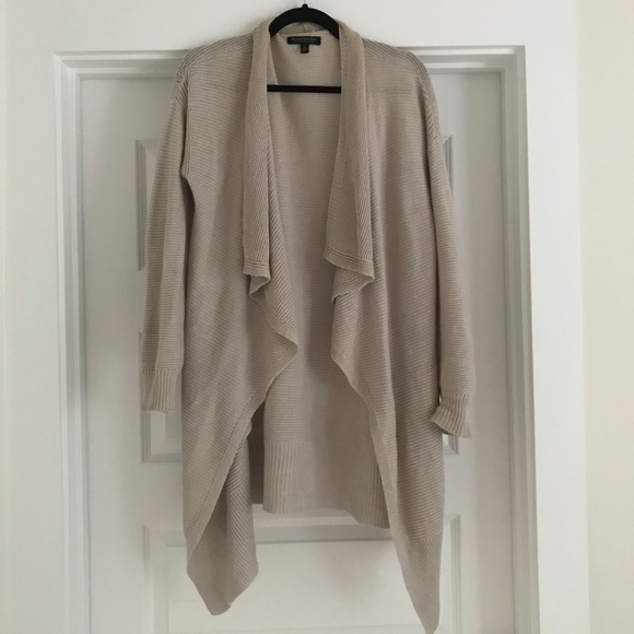 Banana Republic Linen Sweater - Picture 1 of 4